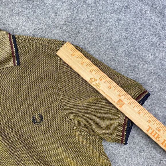 Fred Perry Polo Shirt Mens XS Slim Fit Twin Tipped Pique Logo Preppy - Picture 6 of 9